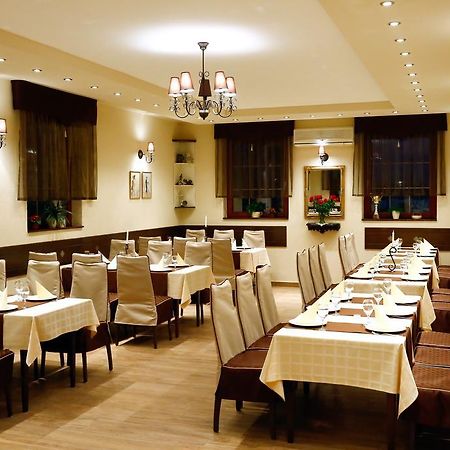 Bajor Panzio Bed and Breakfast Kecskemét Eksteriør billede